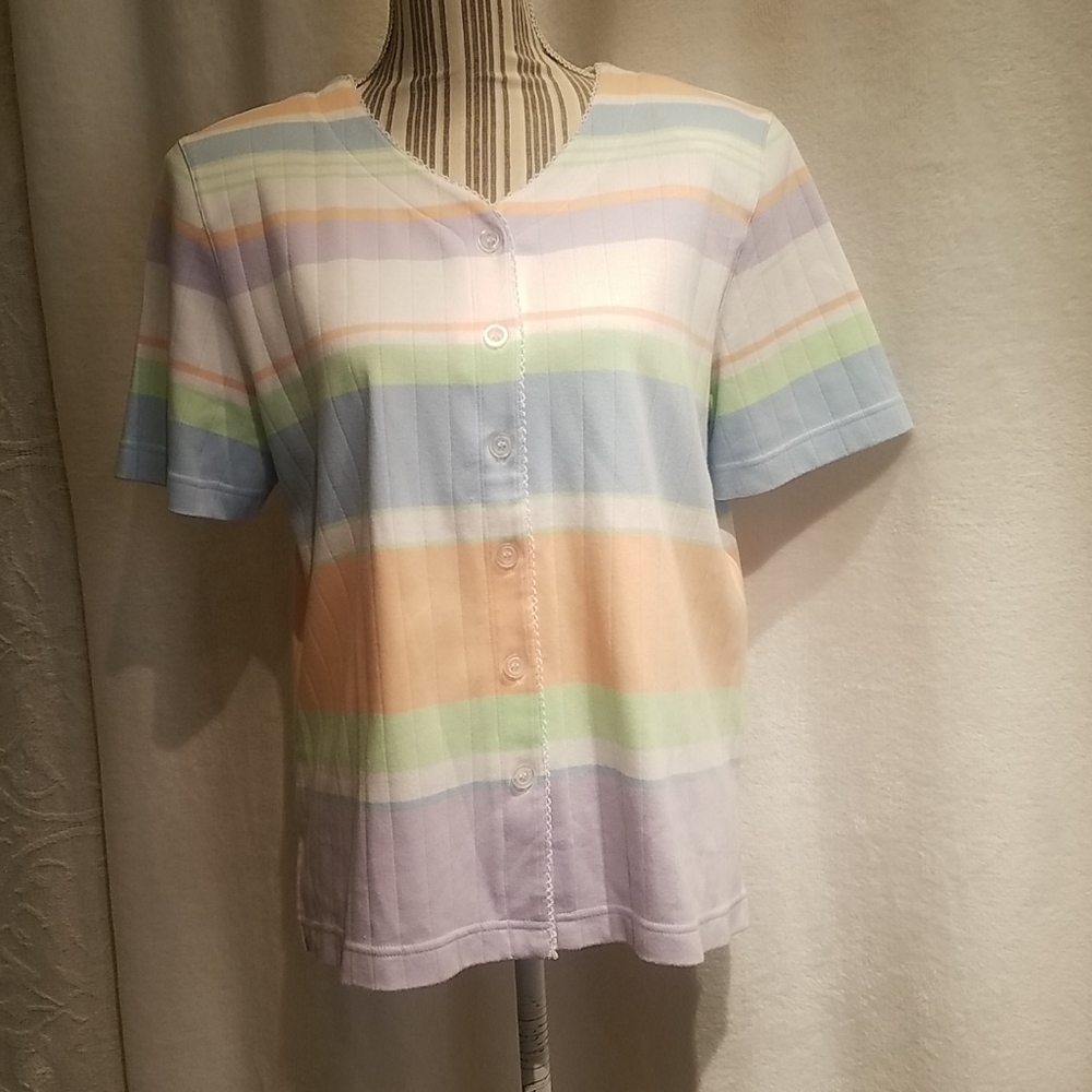 Alfred Dunner Pastel Colored Blouse Size PM